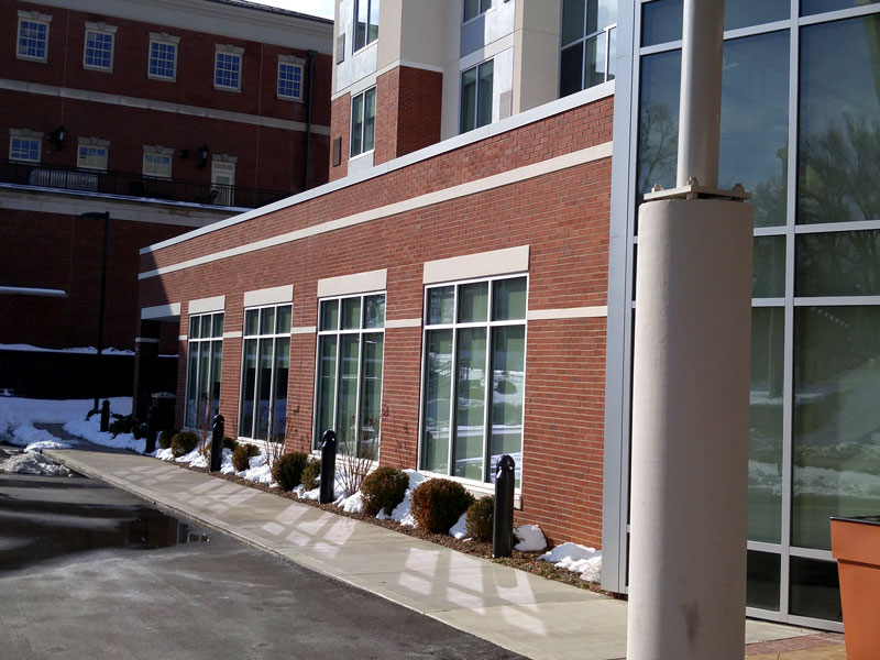 finished thin brick install on commercial building